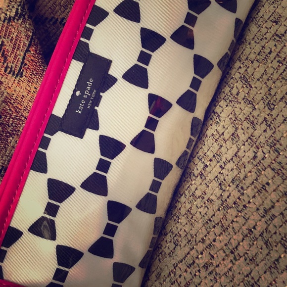 kate spade Handbags - Kate Spade Clutch *New W Tags**
